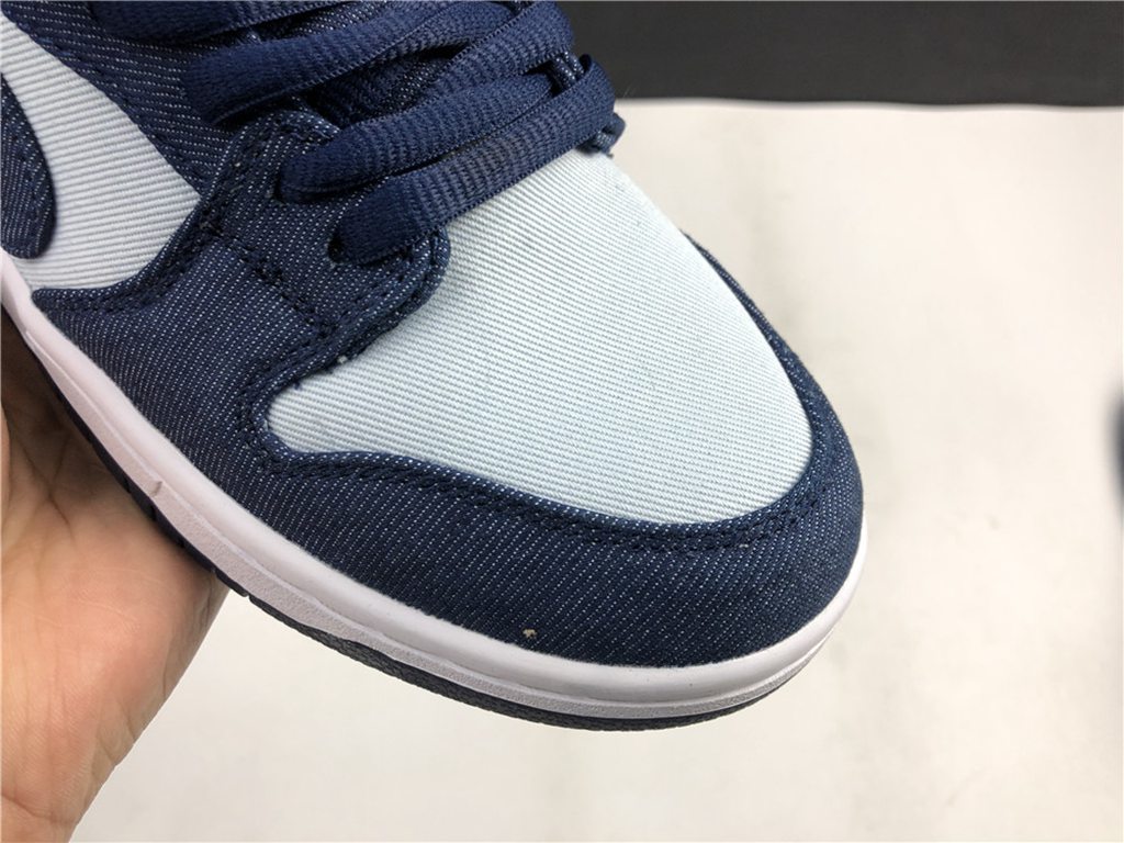SB DUNK